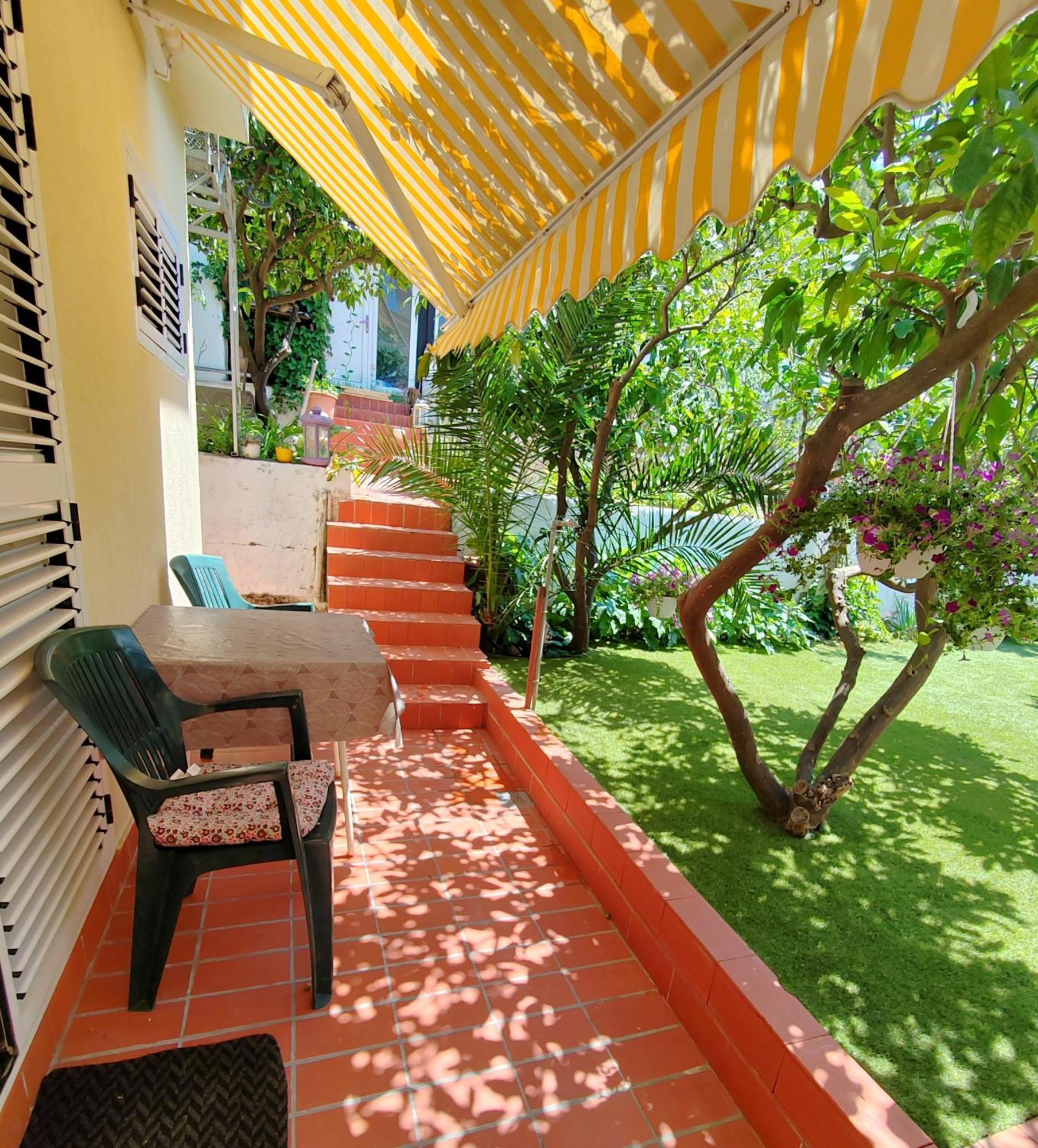 Apartments Gareta Gradac  Exterior photo